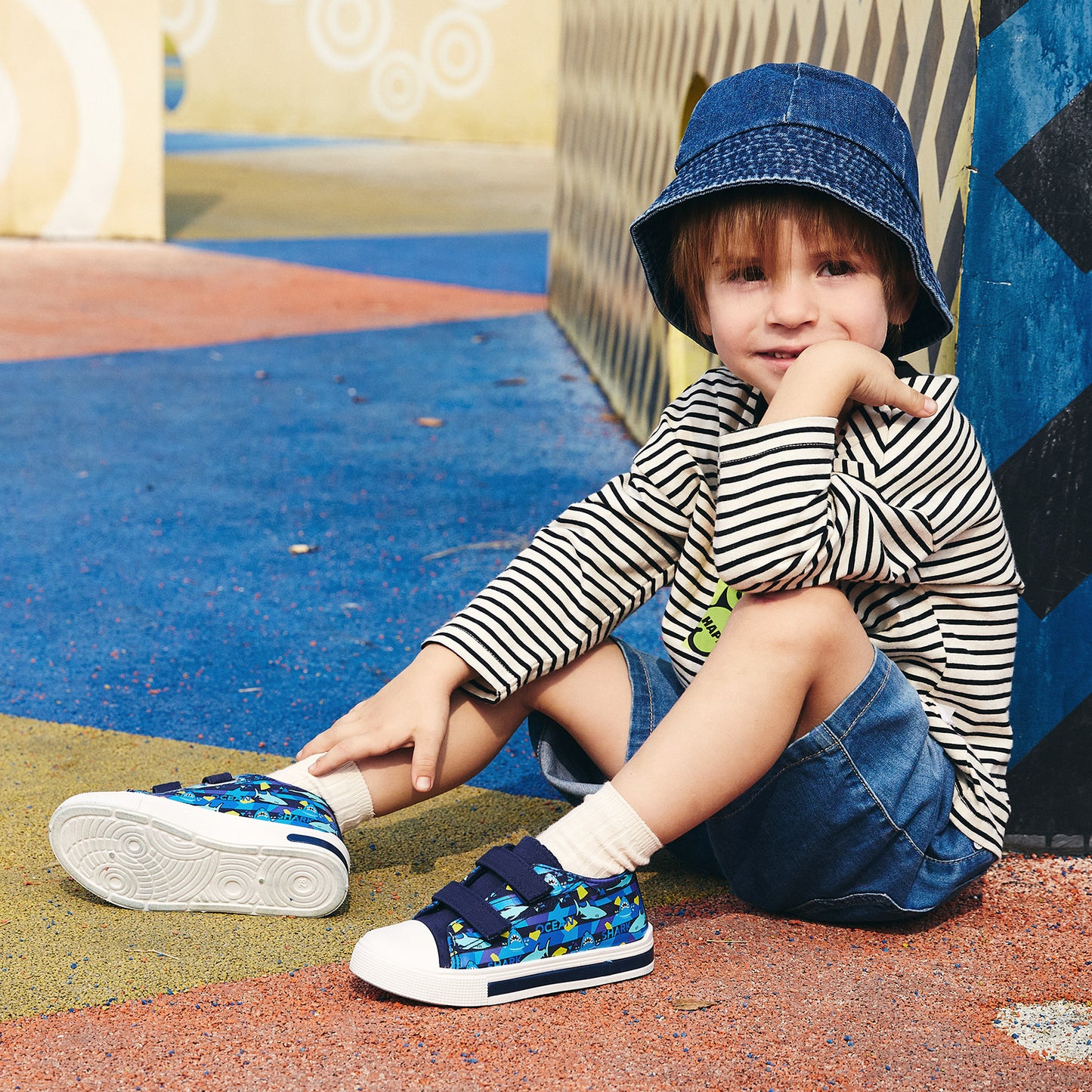 light up sneakers shoes with hook and loops