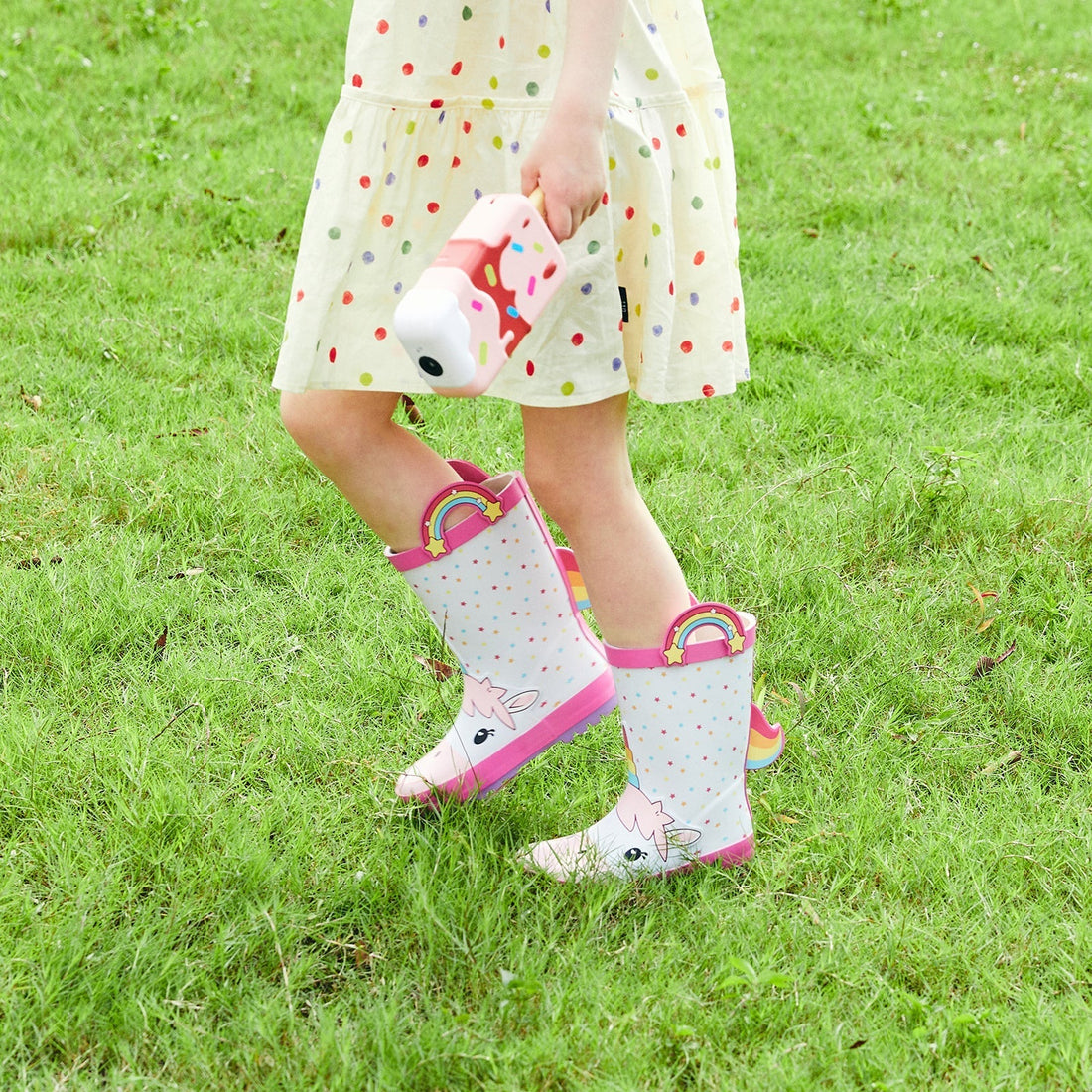 Stay Cool and Dry: Why Summer Rain Boots Are a Must-Have for Active Kids