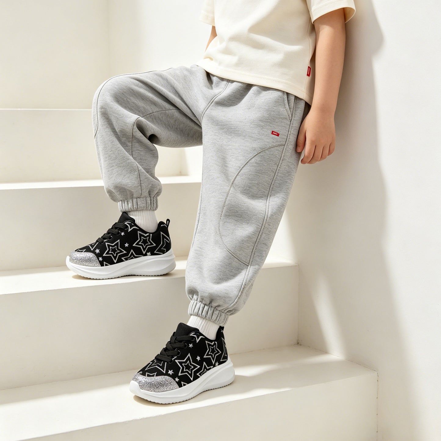 girls sneakers kids lightweight running shoes black-silver star
