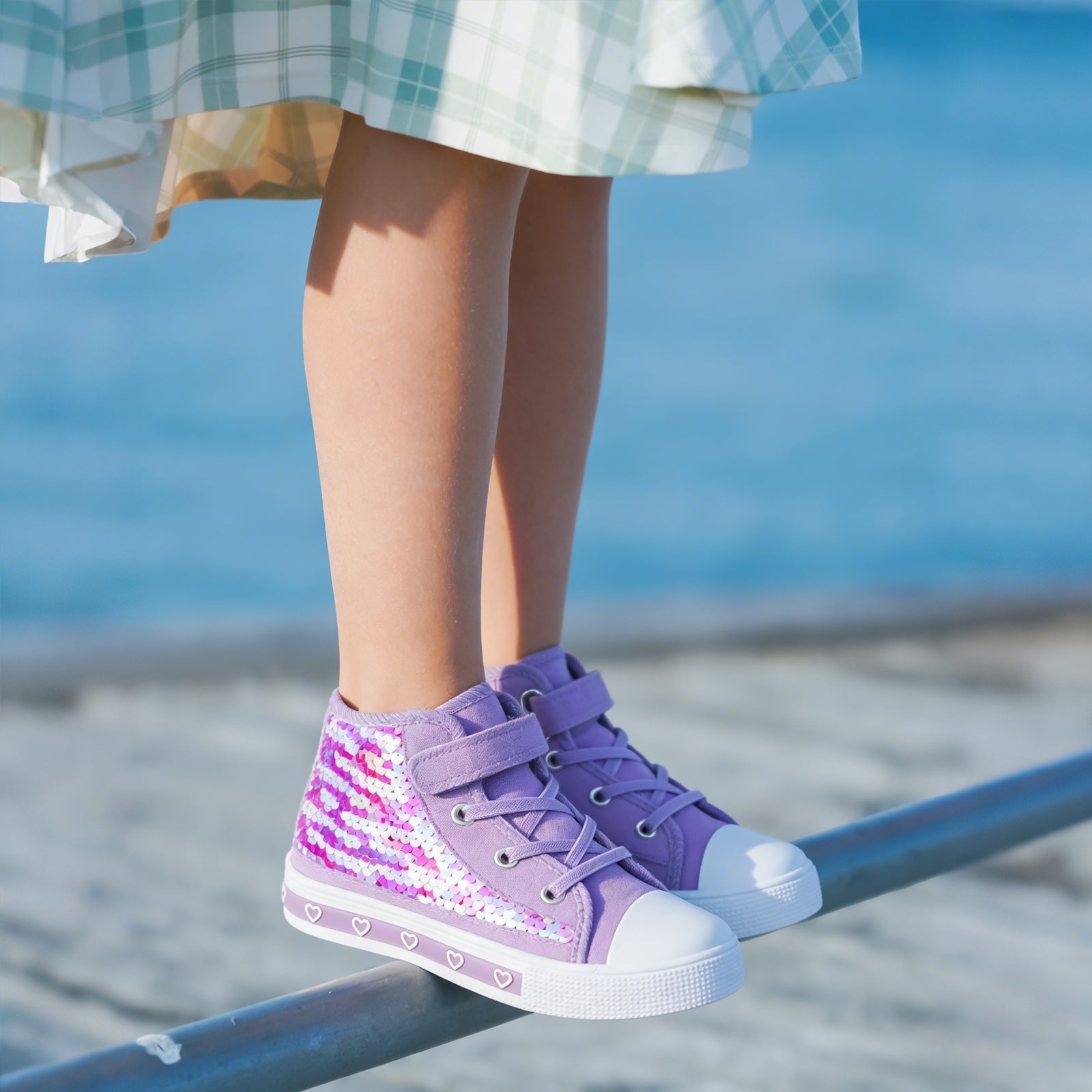 Girls Light Up High Top Canvas Sneakers - FUNCOO